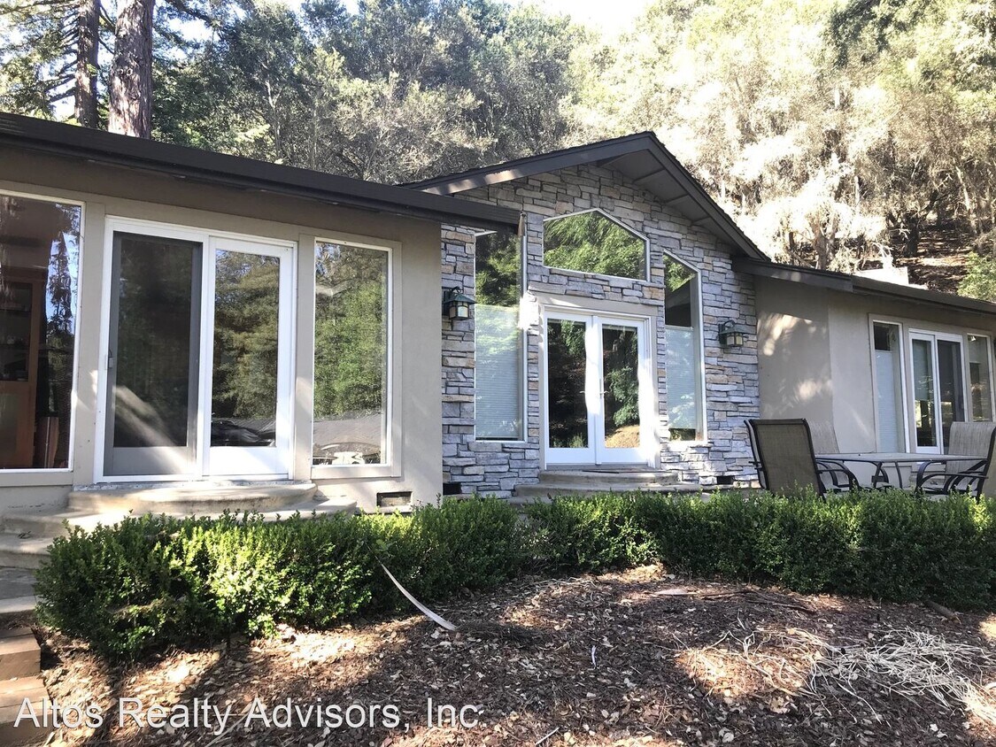 Primary Photo - 22303 Regnart Rd
