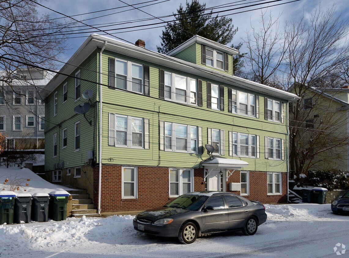 Foto del edificio - 88 Garfield Ave
