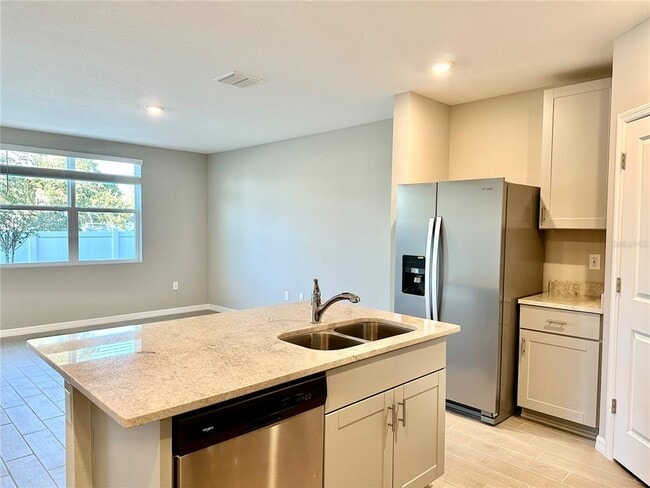 Foto del edificio - 5868 Ocean Isle Dr