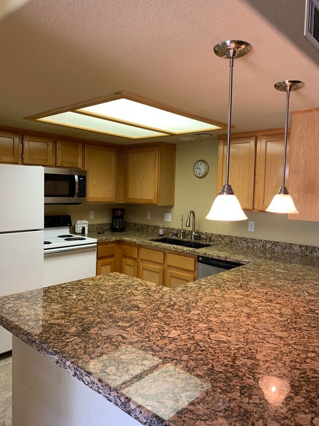Primary Photo - The Falls - Furnished Condo