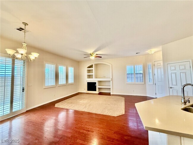 Foto del edificio - 273 Kyland Cove Ave