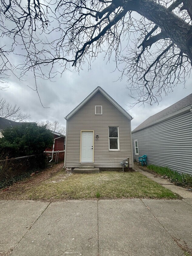 Photo - 525 E 8th St (New Albany, IN)
