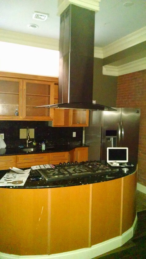 Foto principal - 24 N Main St