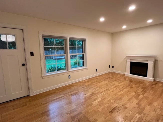 Building Photo - 821 S Henderson St