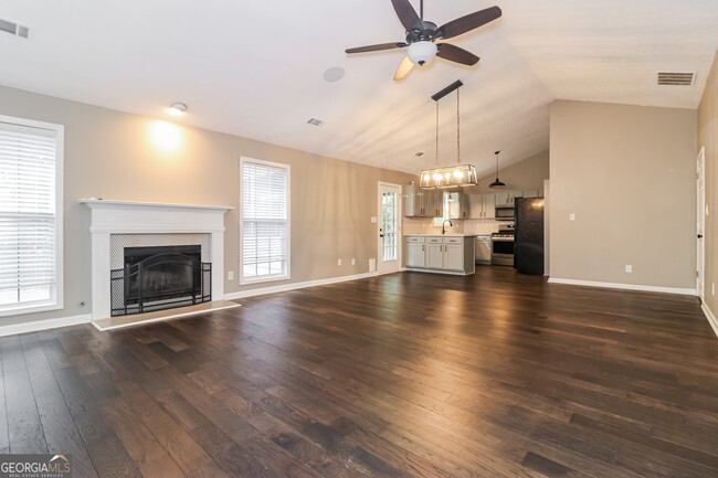 Building Photo - 4700 Gold Mine Dr