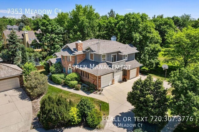 Foto del edificio - Exceptional Gunbarrel Home backing to Priv...