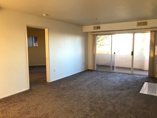 Foto del edificio - 11285 Affinity Ct