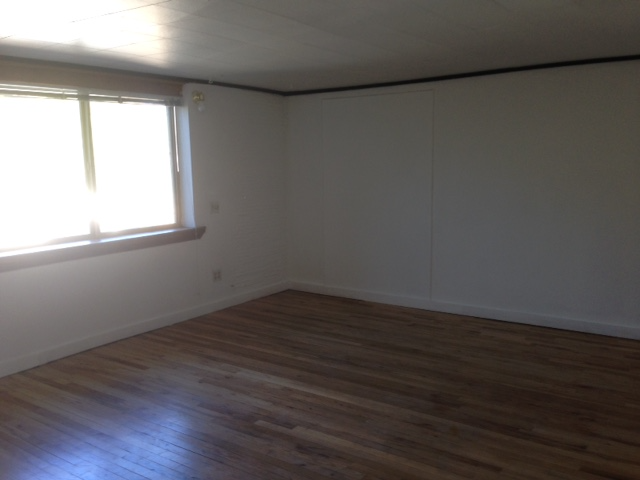 Building Photo - 1703 Espinacitas St