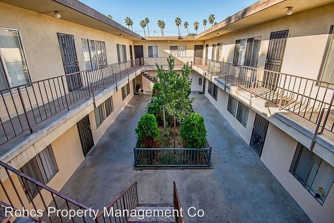 Building Photo - 1145 Elden Ave