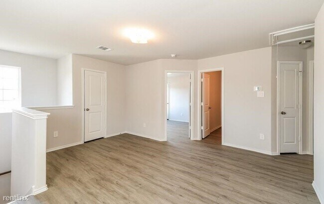 Foto del edificio - 4 br, 2.5 bath House - 1407 Matthew St