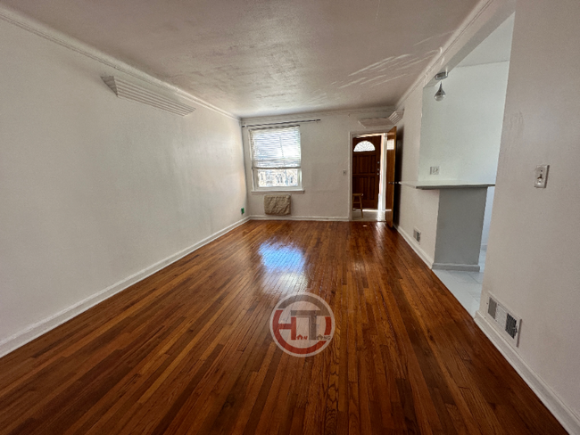 2028 Colden Ave Unit 2, The Bronx, NY 10462 - Room for Rent in The ...