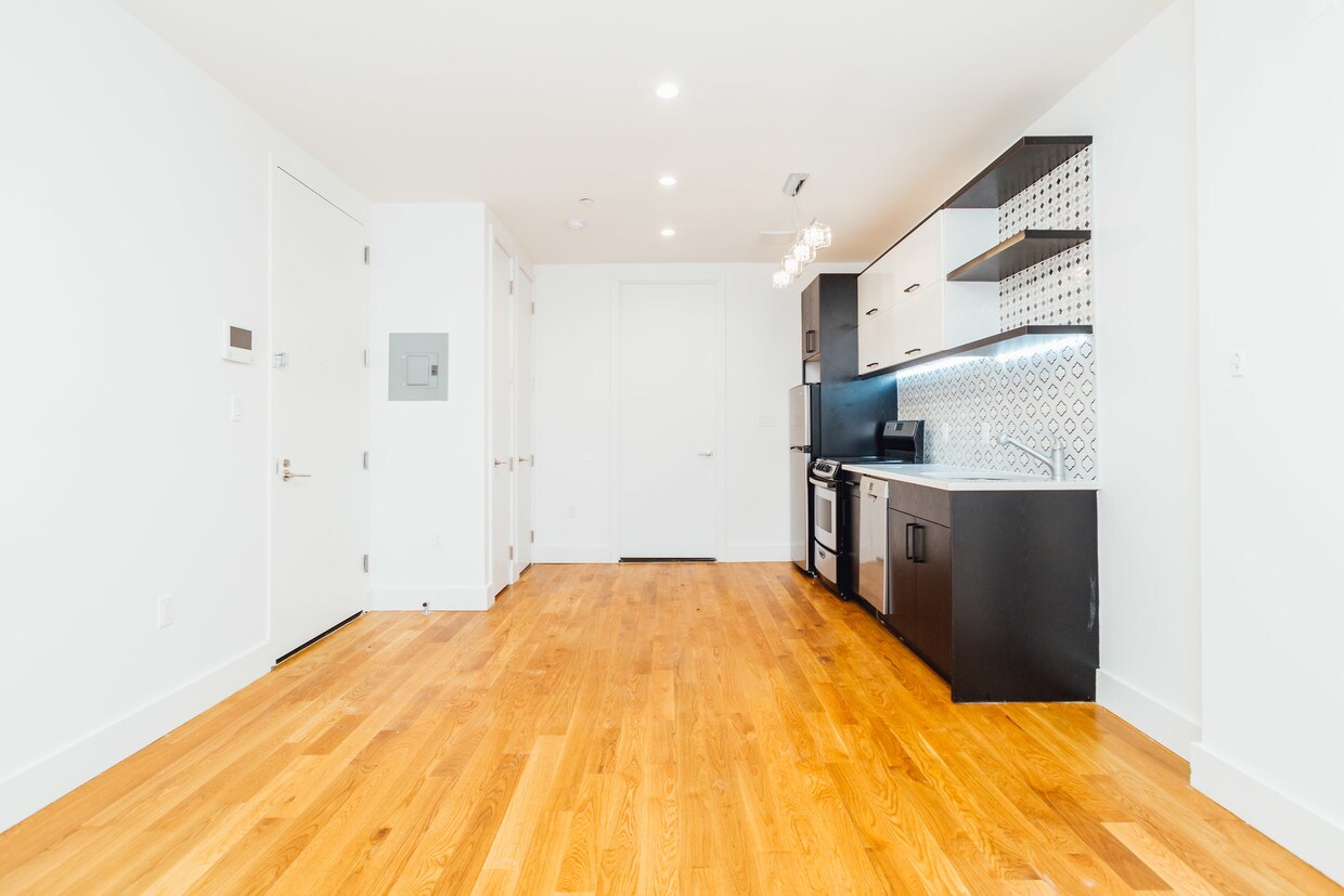 Foto principal - 876 Bergen St
