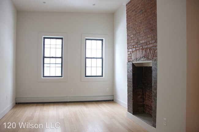 Foto del edificio - 120 Wilson Ave