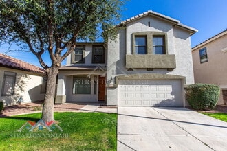 Building Photo - 1247 S Emmett Dr