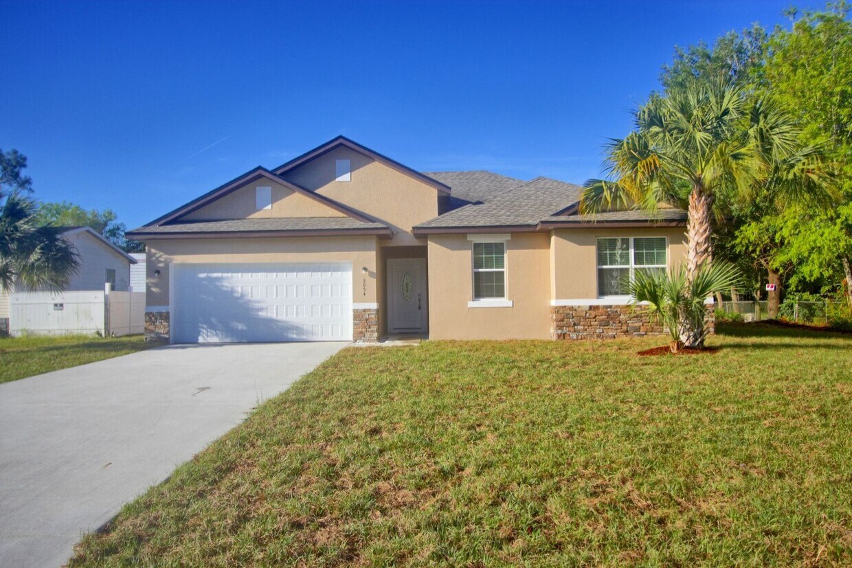 Photo - 5054 Marina Drive