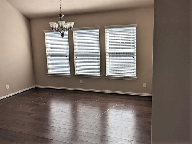 Building Photo - 9427 Fossil Canyon Dr