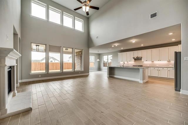 Foto del edificio - 412 Winding Creek Ln