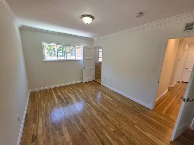 Building Photo - 20758 Stephanie Dr