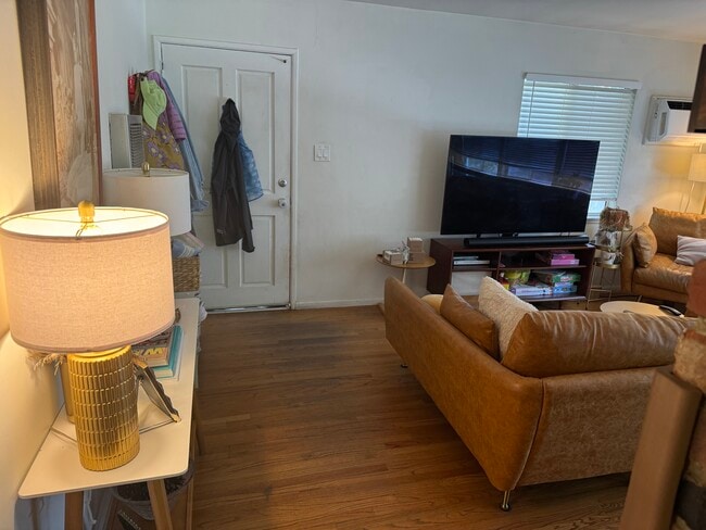 Living Room - 1860 Deloz Ave
