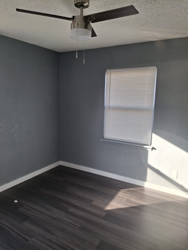 Foto del edificio - 2611 NW 46th Pl