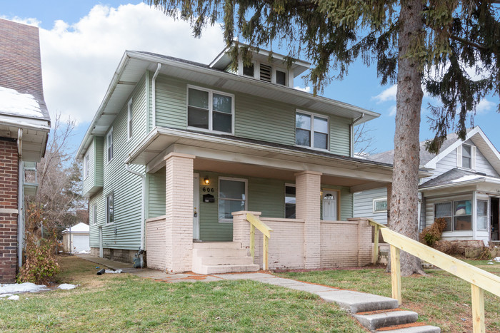 Foto principal - 608 North Oakland Avenue, Indianapolis, IN