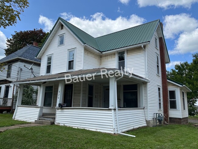 Building Photo - tb320