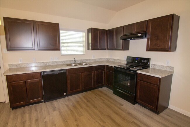 Foto del edificio - 154 Spring Meadows Cir