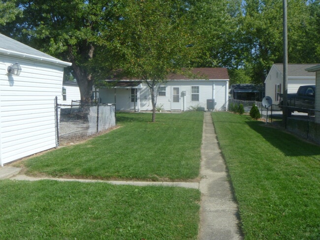 Foto del edificio - 1006 E Grant St