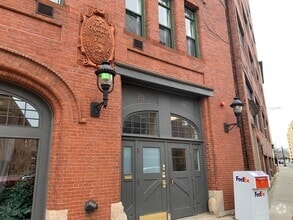 Building Photo - 18-22 Essex St