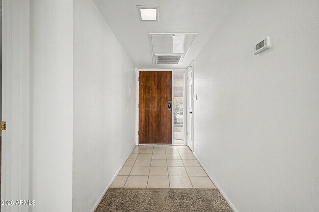 Foto del edificio - 709 S Power Rd
