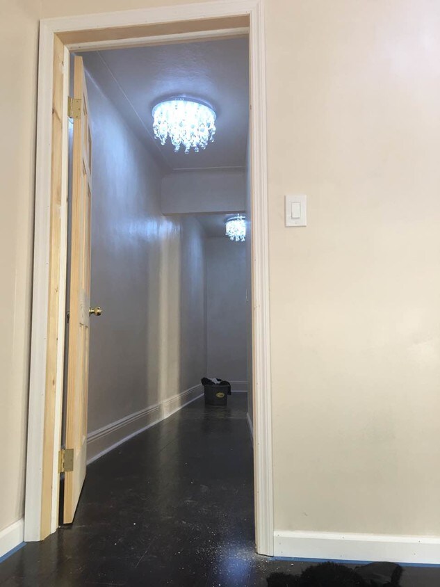 Building Photo - 4348 163rd St