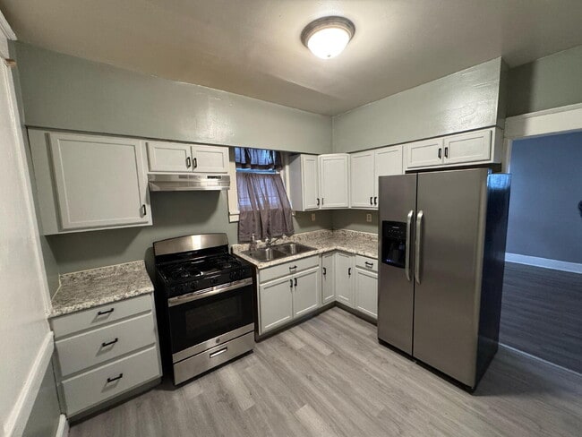 Building Photo - 1818 Walnut St