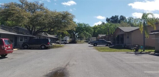 Foto del edificio - 1107 Tuskawilla Dr