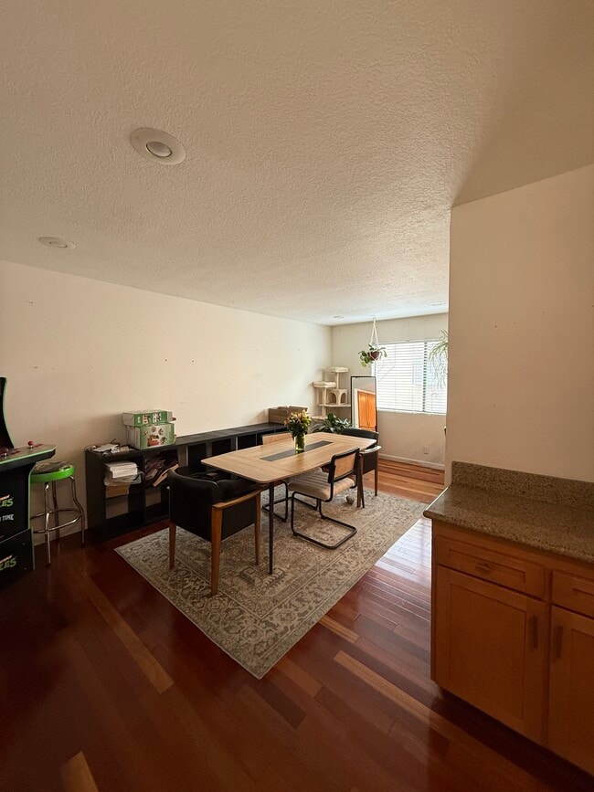 Foto del edificio - 27609 Nugget Dr