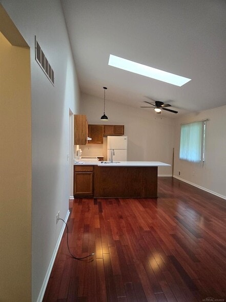 Building Photo - 38664 Harrison Creek Ct