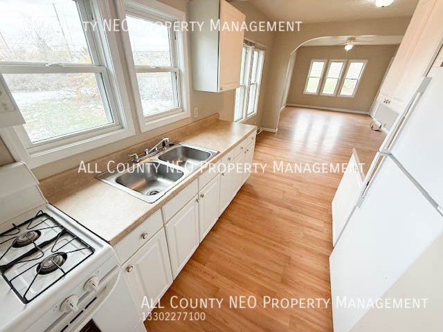 Foto del edificio - 1247 Grand Blvd