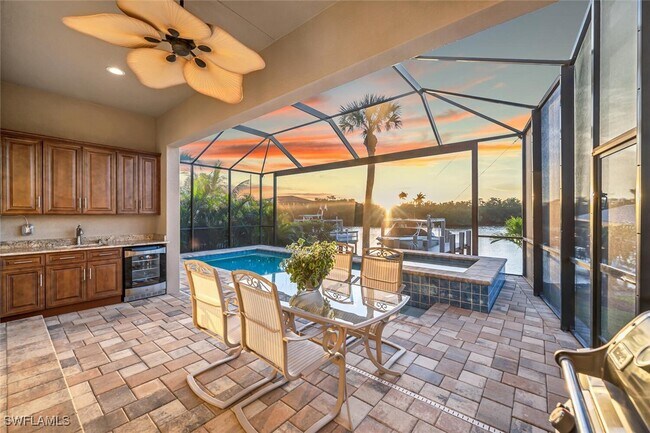 Building Photo - 3254 Lakeview Dr