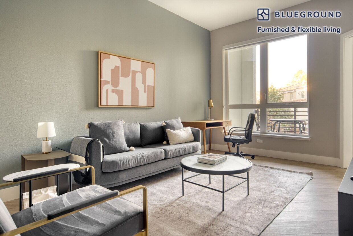 Foto principal - 555 E Evelyn Ave