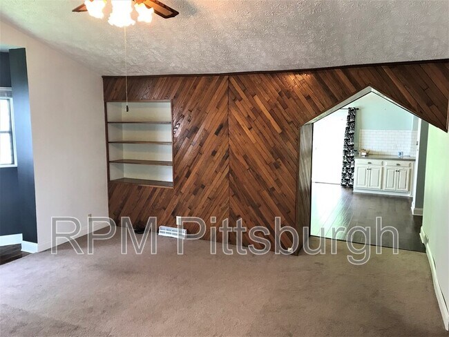 Foto del edificio - 457 Belonda St.