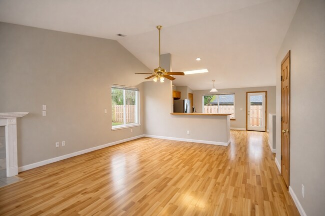 Foto del edificio - 2917 NW Watkins Ct