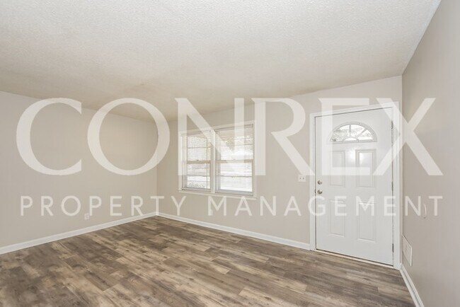 Building Photo - 3504 Traveler Ln