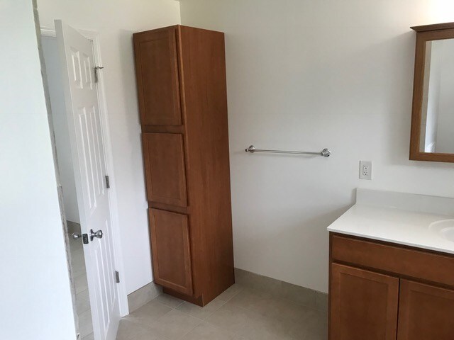 Foto del edificio - 1321 N Atherton St