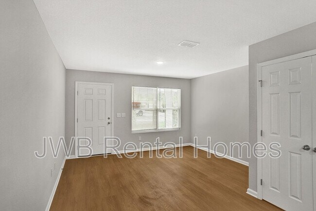 Foto del edificio - 4116 Evergreen Ave