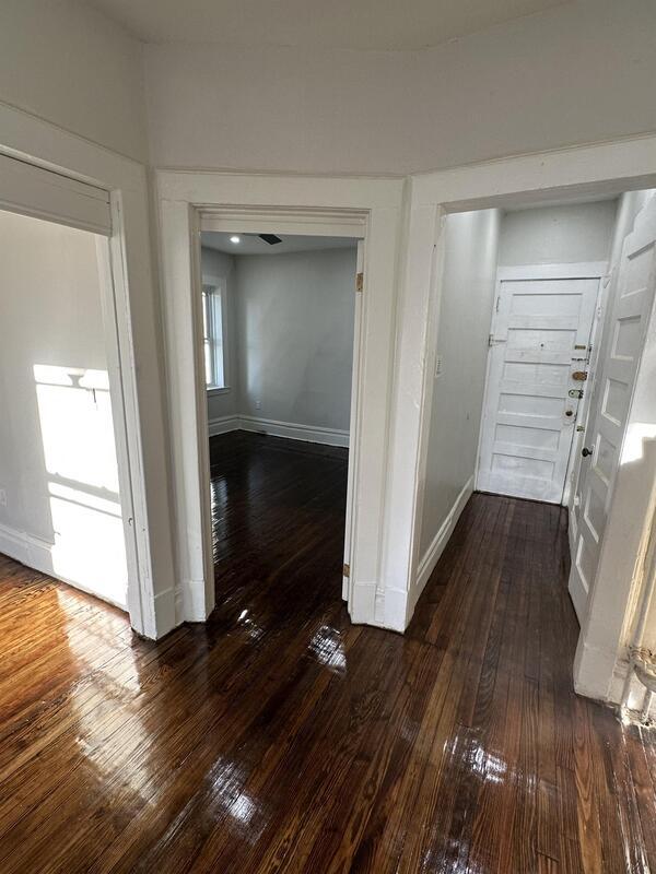 Foto del edificio - 115 N 5th Ave