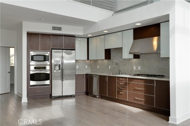 Building Photo - 15 Delancy