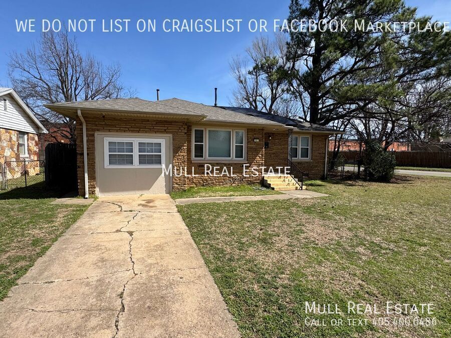 Photo - 1801 Oxford Way-