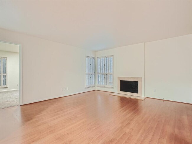 Foto del edificio - 1601 S Shepherd Dr