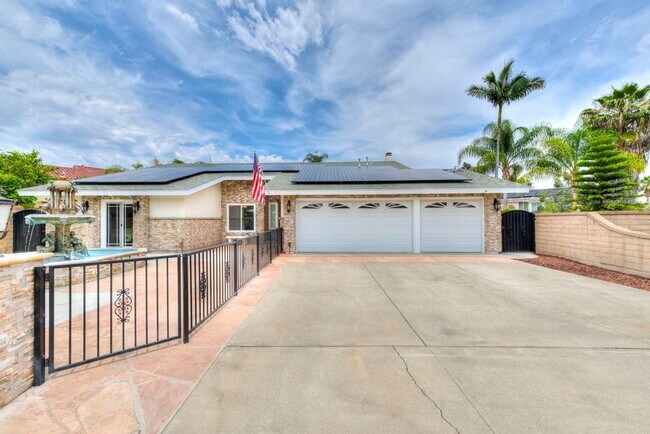 Building Photo - 4 br, 2 bath House - 24911 Luton Street