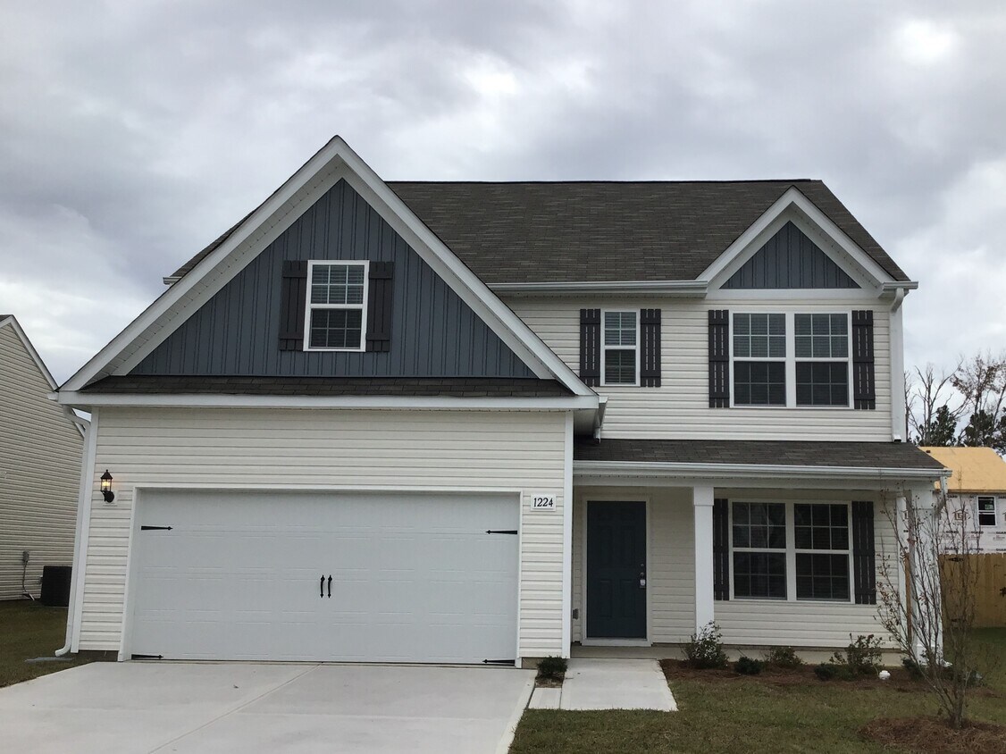 1224 Dogwood Neck Drive House for Rent in Navassa, NC