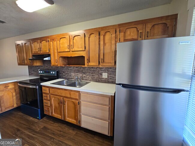 Foto del edificio - 412 S Ashley St